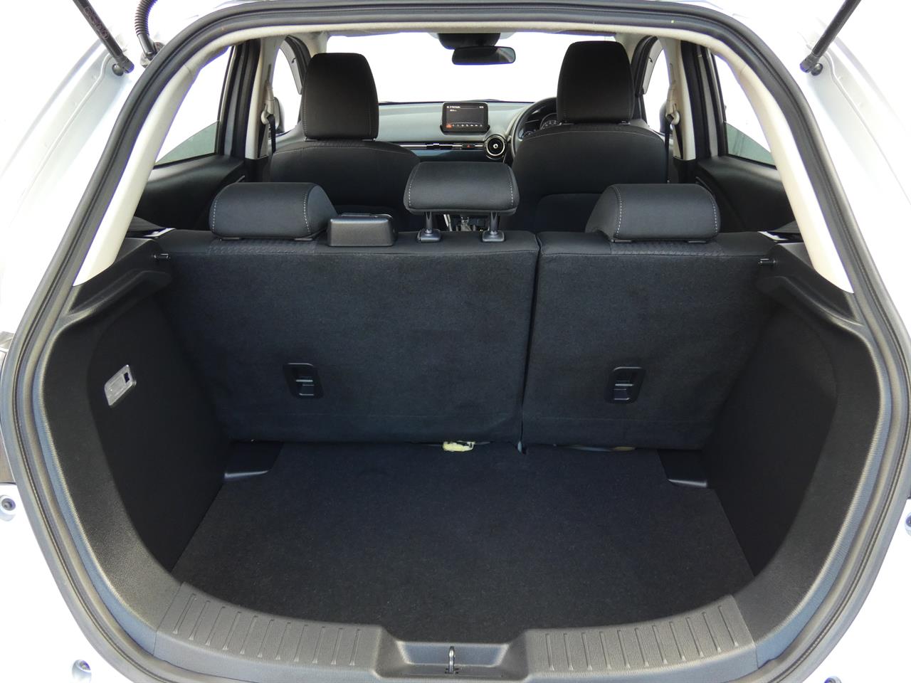 2017 Mazda DEMIO