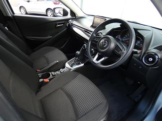 2017 Mazda DEMIO - Thumbnail