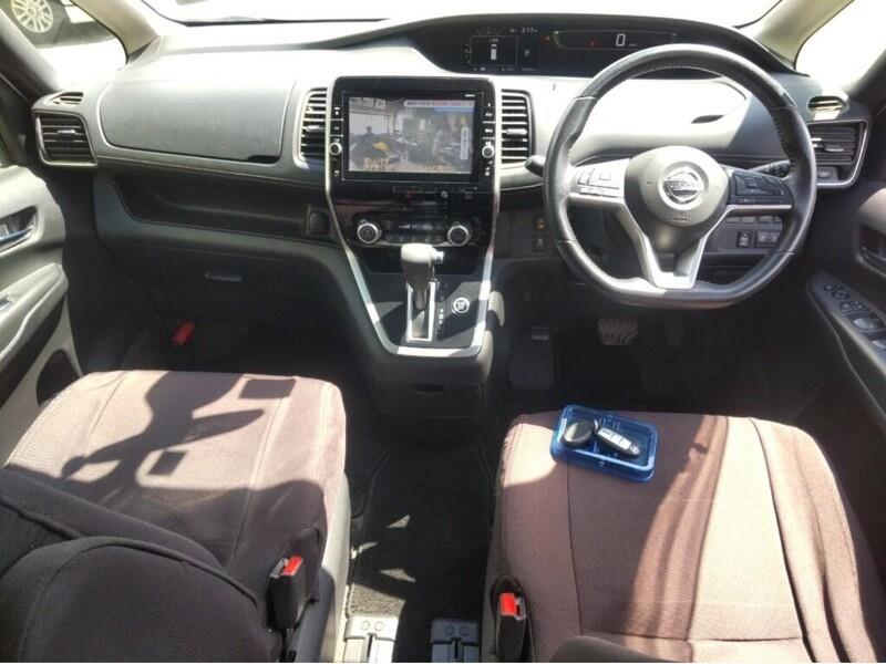 2018 Nissan SERENA