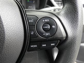 2020 Toyota COROLLA - Thumbnail