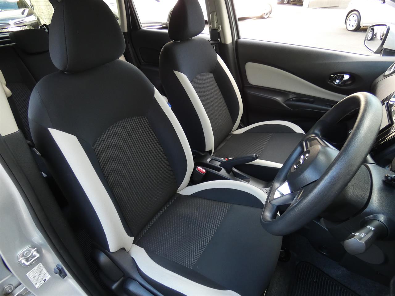 2020 Nissan NOTE