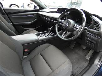 2020 Mazda 3 - Thumbnail