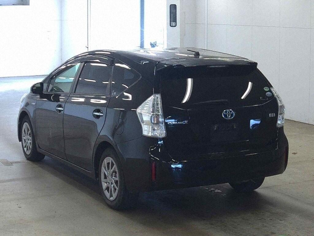 2014 Toyota Prius Alpha