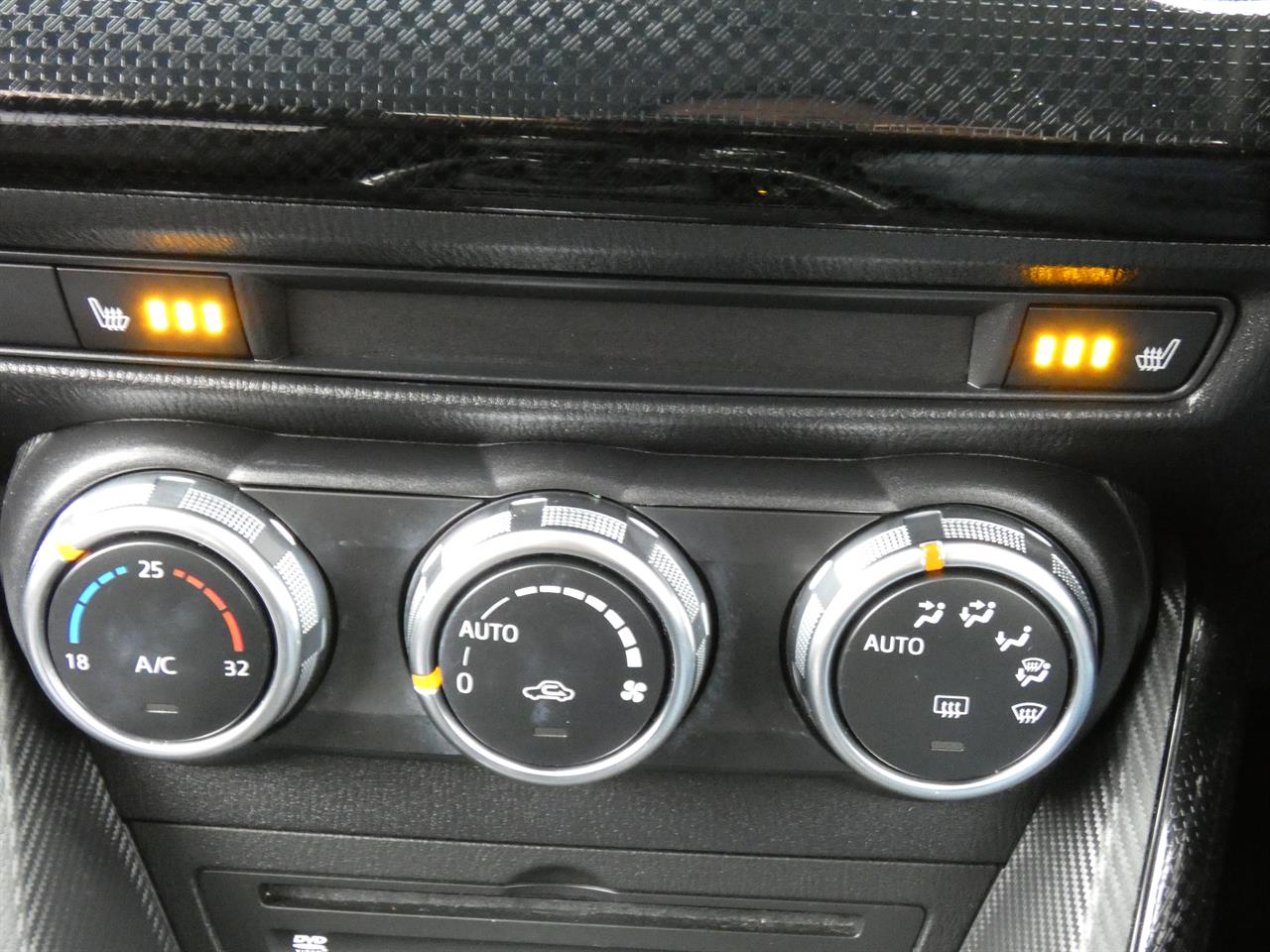 2017 Mazda DEMIO