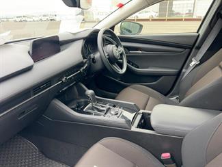 2019 Mazda 3 - Thumbnail