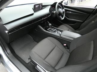 2019 Mazda 3 - Thumbnail