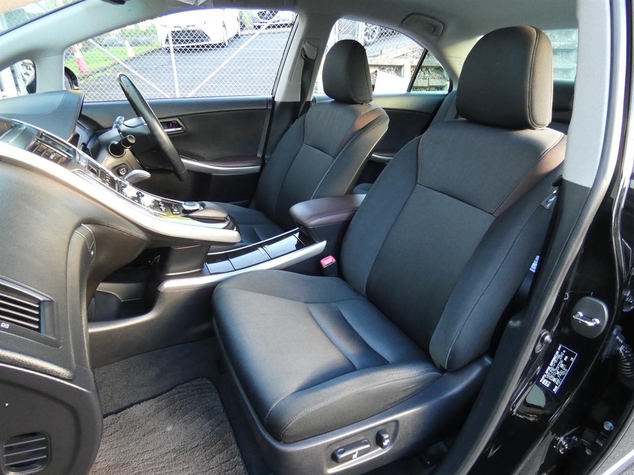 2016 Toyota Sai
