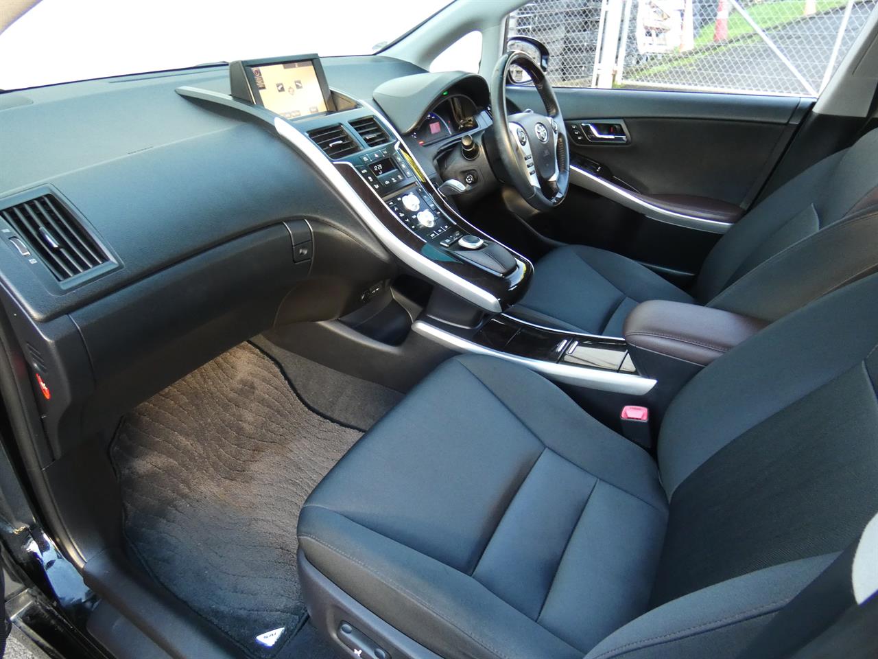 2016 Toyota Sai