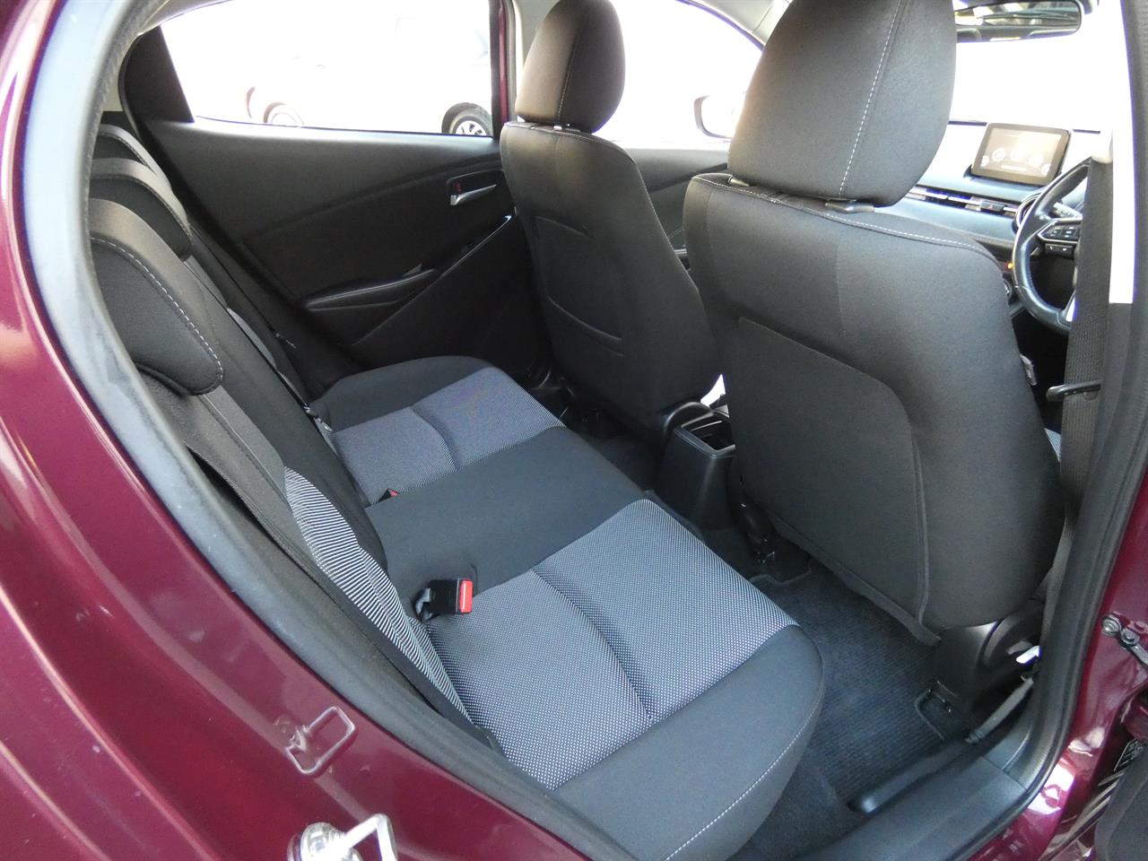 2018 Mazda DEMIO