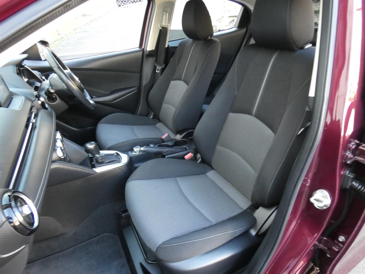 2018 Mazda DEMIO