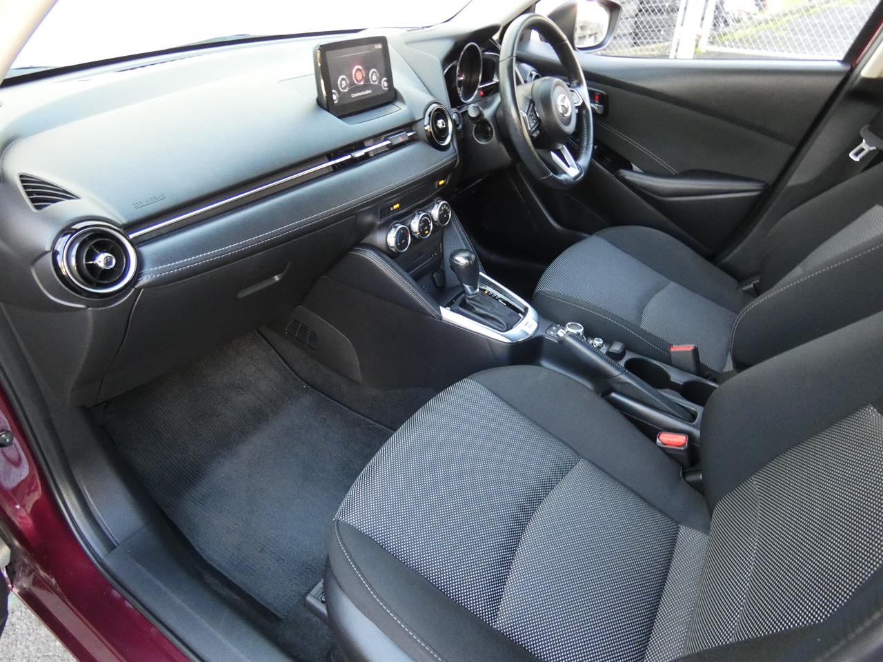 2018 Mazda DEMIO