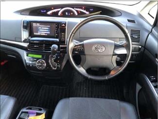2015 Toyota Estima - Thumbnail
