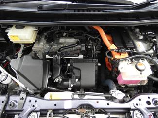 2014 Toyota Esquire - Thumbnail