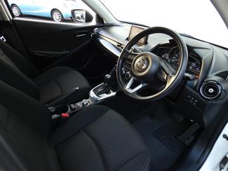 2019 Mazda DEMIO - Thumbnail