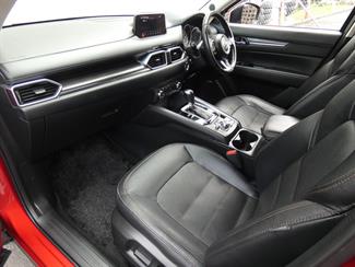 2017 Mazda CX-5 - Thumbnail