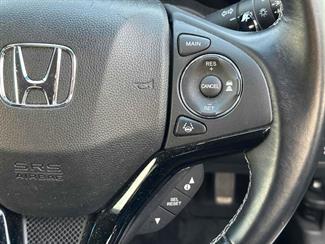 2017 Honda Vezel - Thumbnail