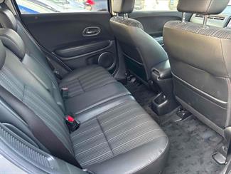 2017 Honda Vezel - Thumbnail