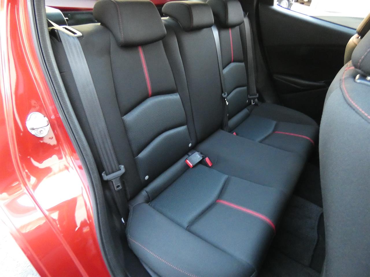 2016 Mazda DEMIO