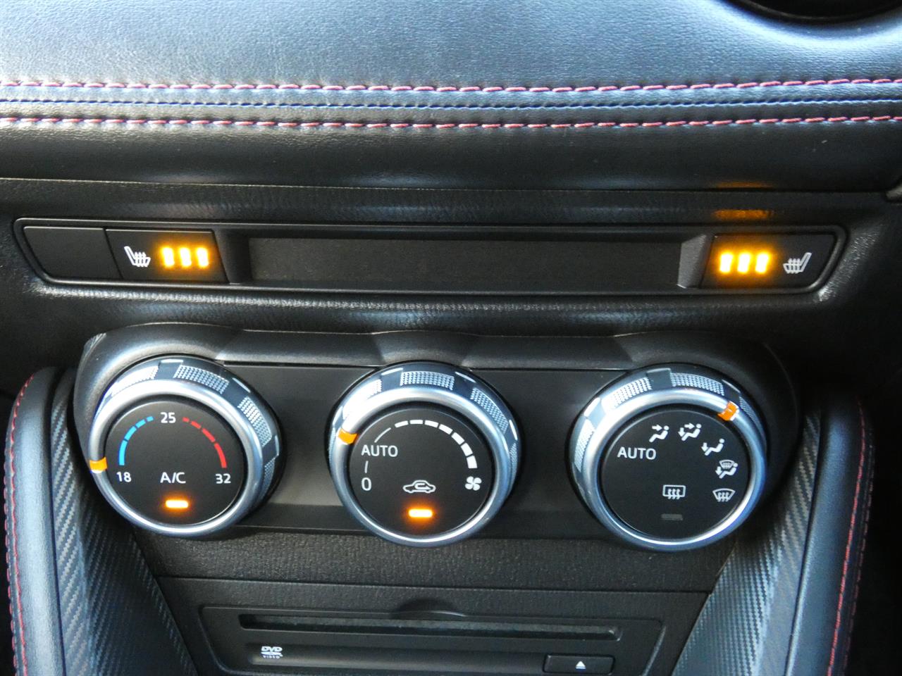 2016 Mazda DEMIO