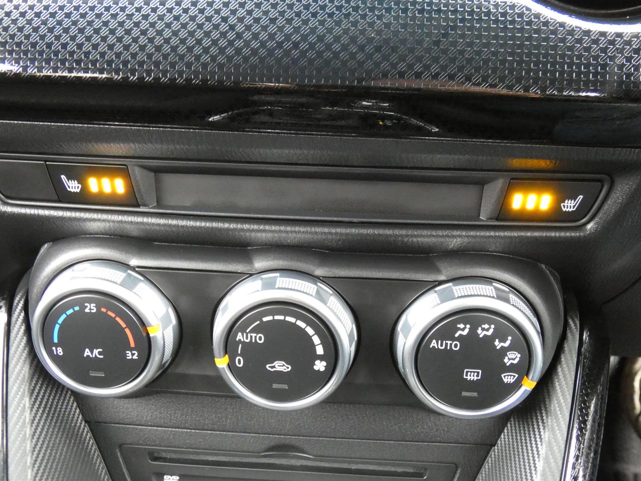 2018 Mazda DEMIO