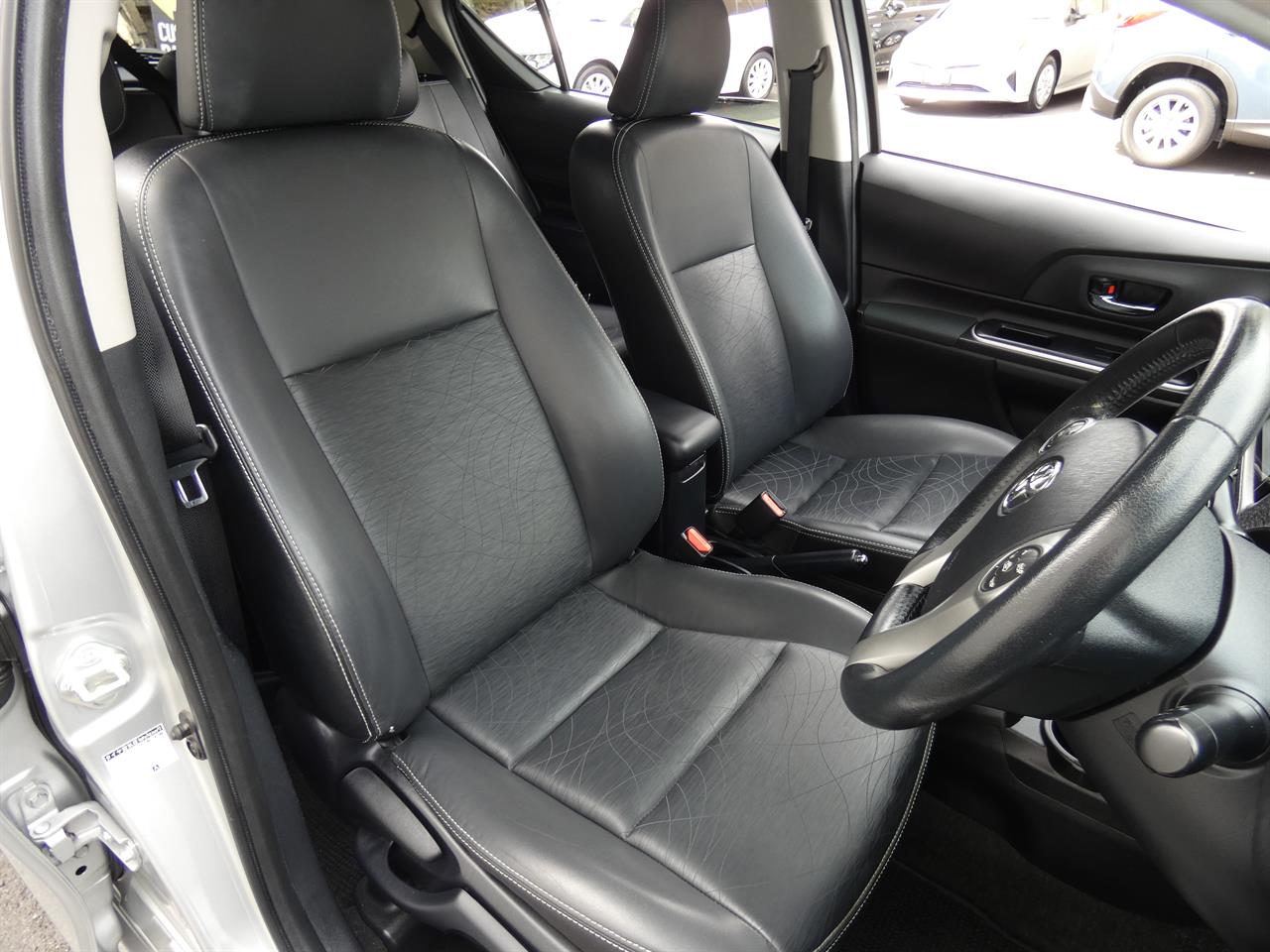 2014 Toyota AQUA