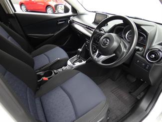 2016 Mazda DEMIO - Thumbnail