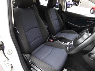 2016 Mazda DEMIO - Thumbnail