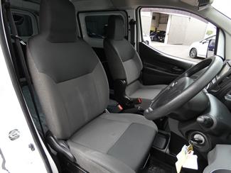 2020 Nissan NV200 - Thumbnail