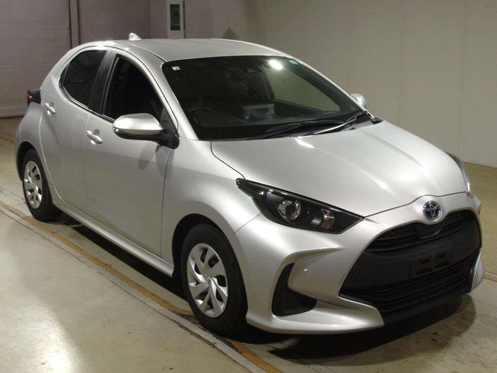 2021 Toyota YARIS