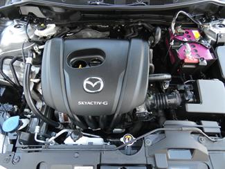 2021 Mazda 2 - Thumbnail