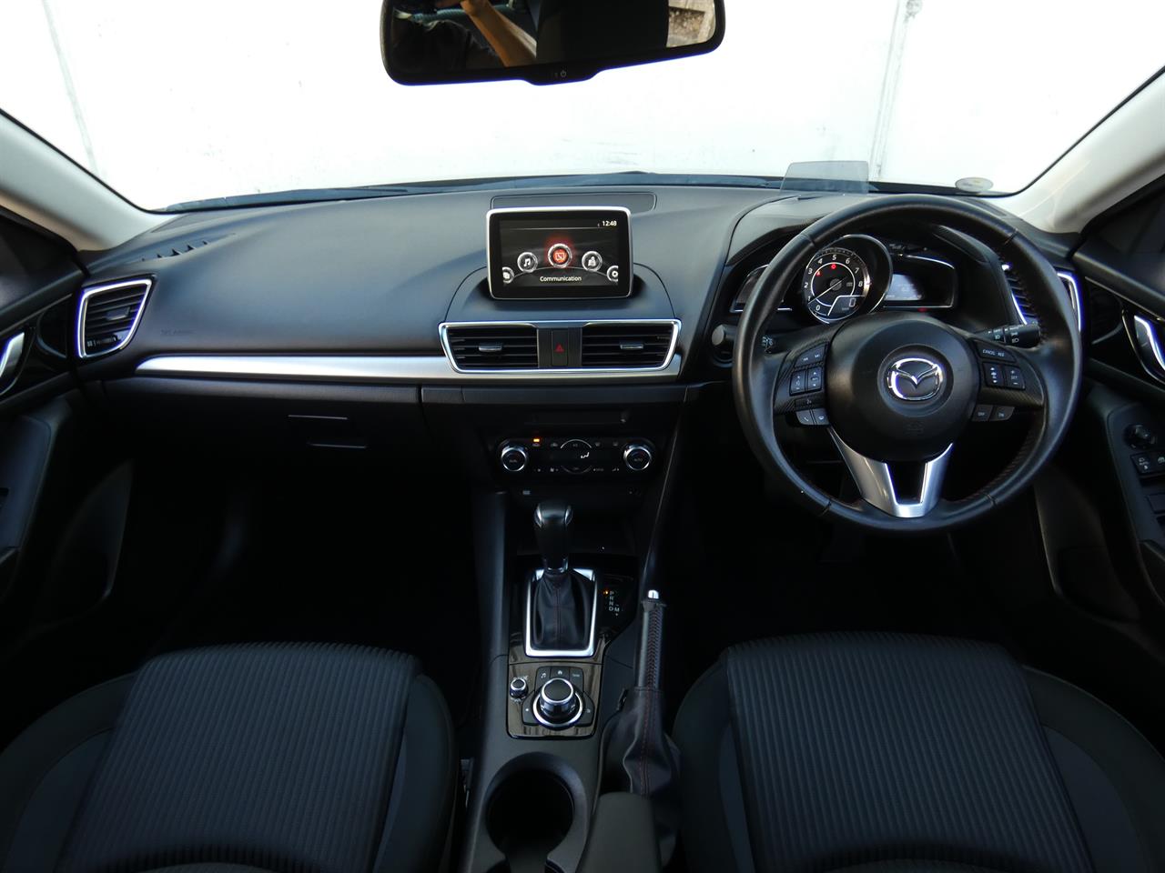 2016 Mazda AXELA