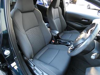 2019 Toyota COROLLA - Thumbnail