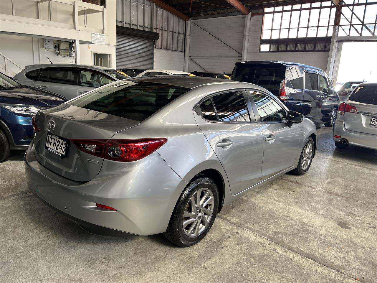 2016 Mazda AXELA