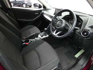 2017 Mazda DEMIO - Thumbnail