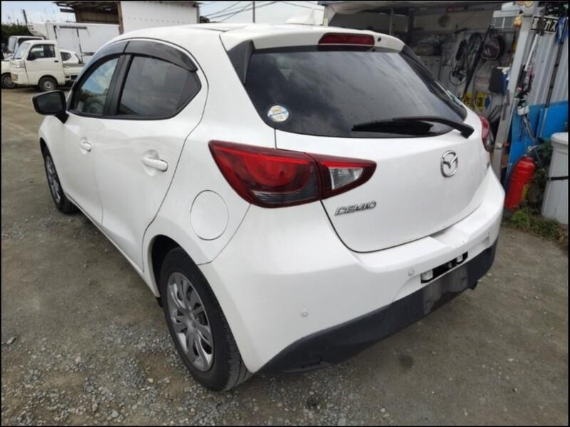 2018 Mazda DEMIO
