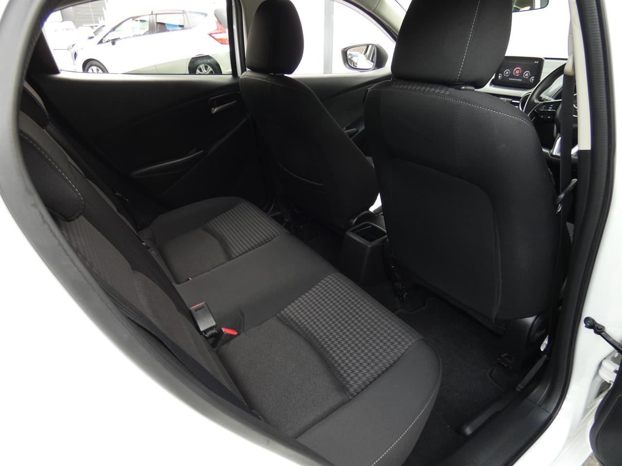 2018 Mazda DEMIO