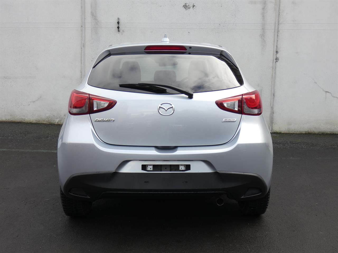 2017 Mazda DEMIO