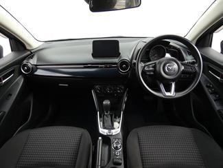 2017 Mazda DEMIO - Thumbnail