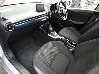2017 Mazda DEMIO - Thumbnail