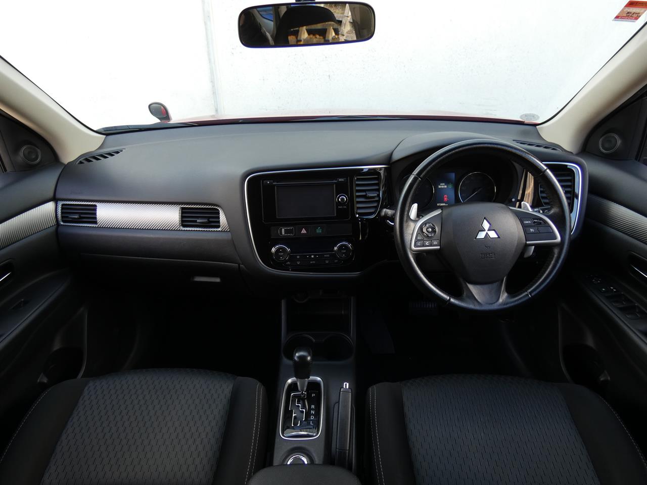 2014 Mitsubishi Outlander (4WD)