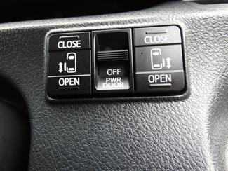 2016 Toyota Sienta - Thumbnail