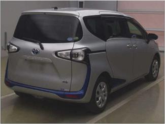 2016 Toyota Sienta - Thumbnail
