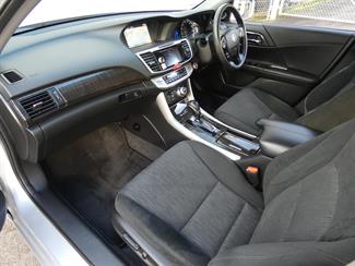 2015 Honda Accord - Thumbnail