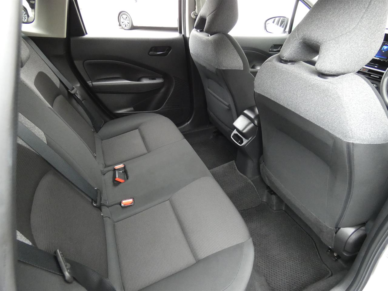 2022 Nissan NOTE