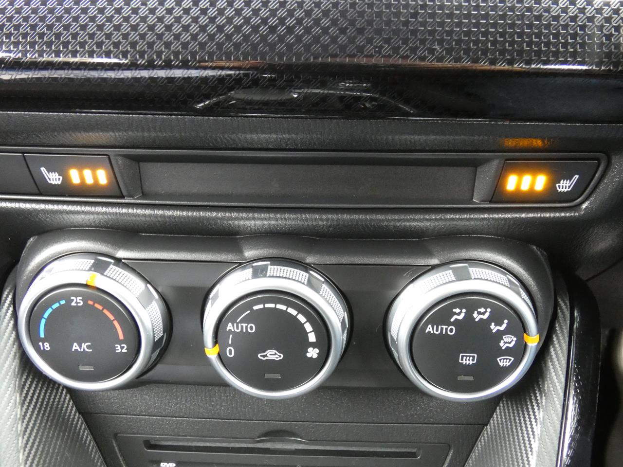 2019 Mazda DEMIO