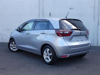 2020 Honda FIT - Thumbnail