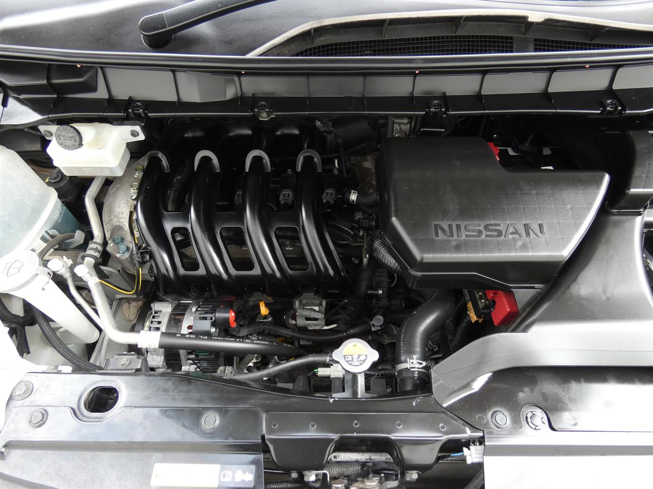 2017 Nissan SERENA
