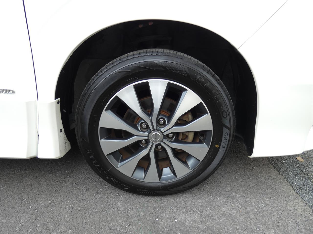 2017 Nissan SERENA