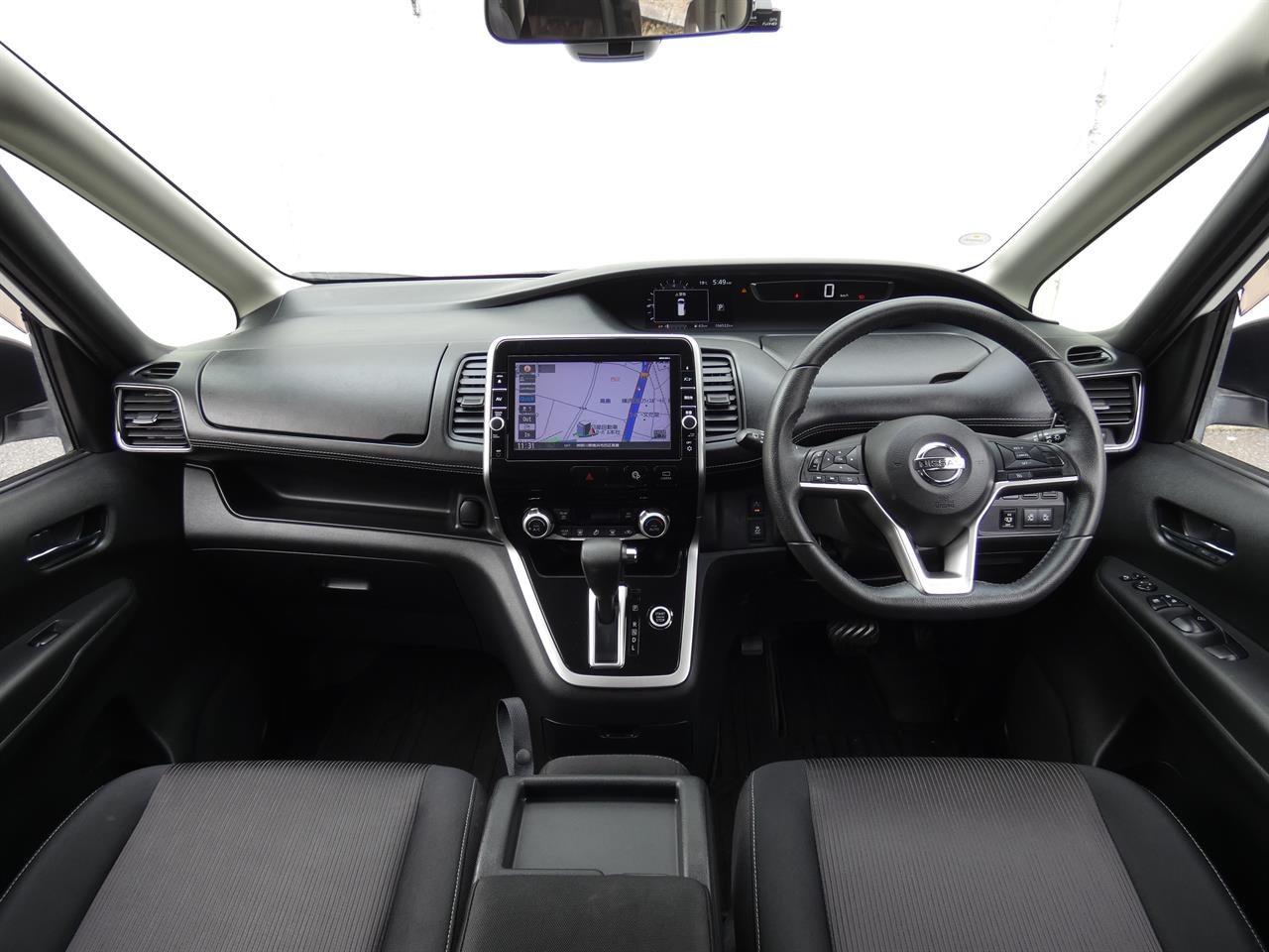 2017 Nissan SERENA