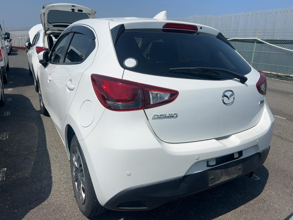 2019 Mazda DEMIO